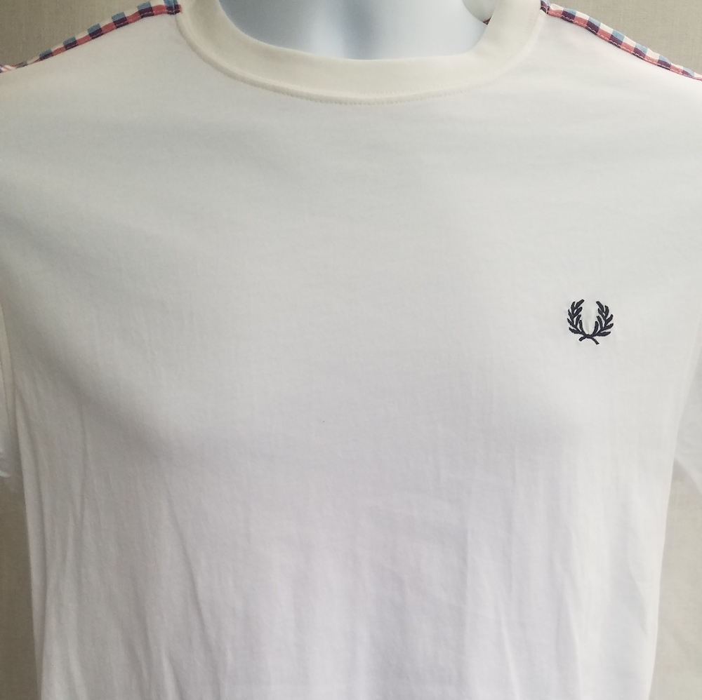 Men's "Fred Perry" Tee Shirt
